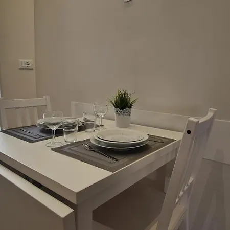 Kisses From Open Space - No Pets Allowed דירה *